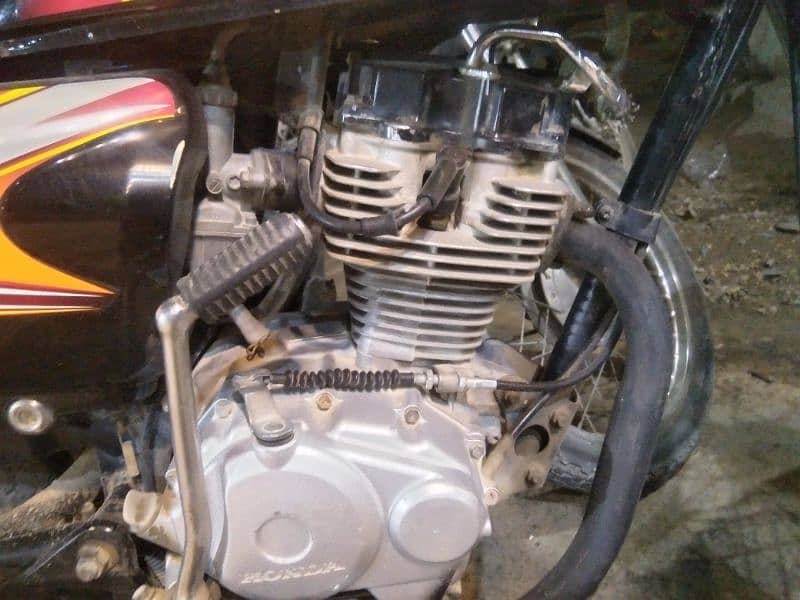 CG 125 Honda 4