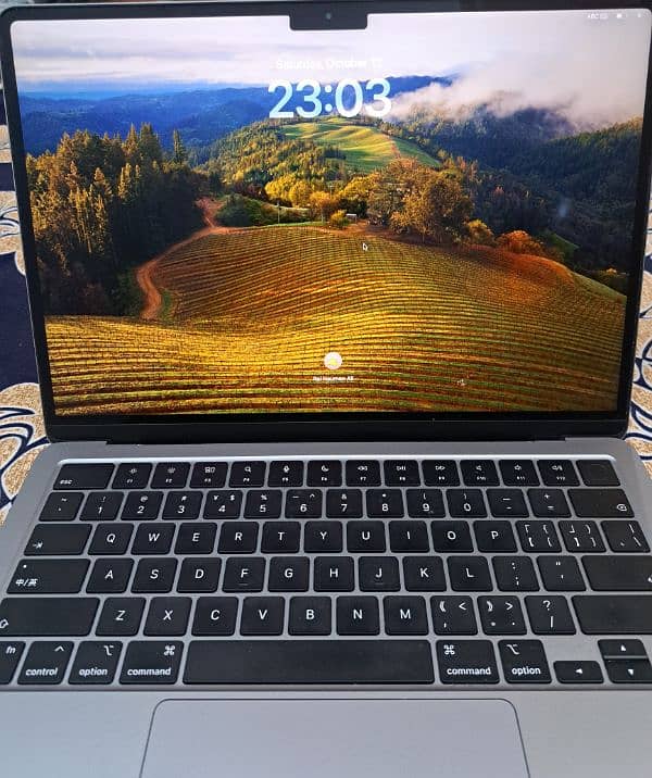 MacBook Air M2, 2022 2