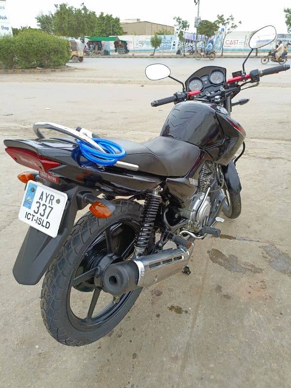 Yamaha YBR 125 Islamabad Reg, like new condition 7