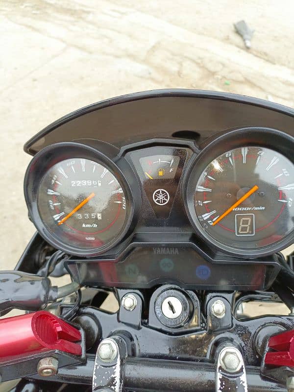 Yamaha YBR 125 Islamabad Reg, like new condition 11