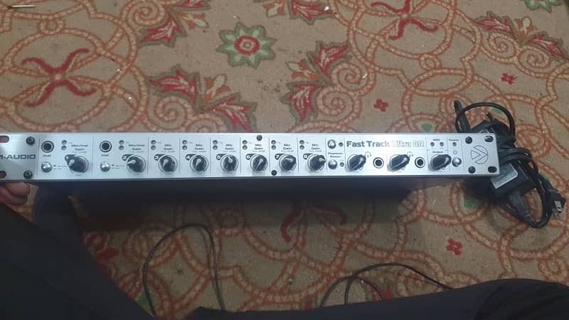 sound card _ M audio fast track ultra 8r| 8 channel audio interface 6