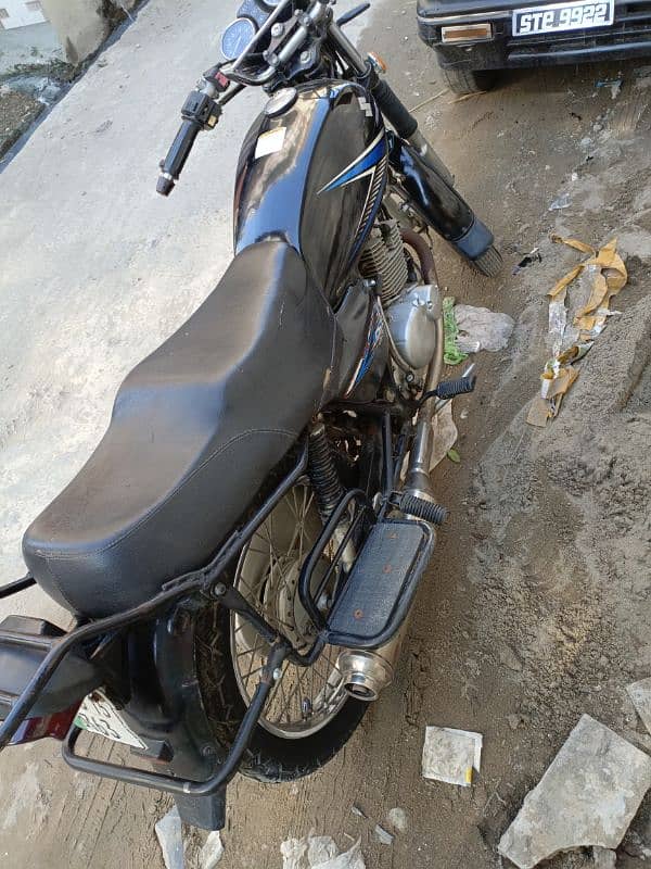 Suzuki GS 150 2015 model 11