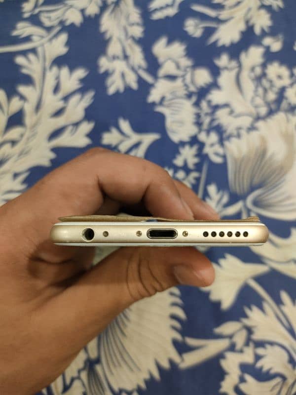 I PHONE 6 NON SCRATCH PTA apporve 4