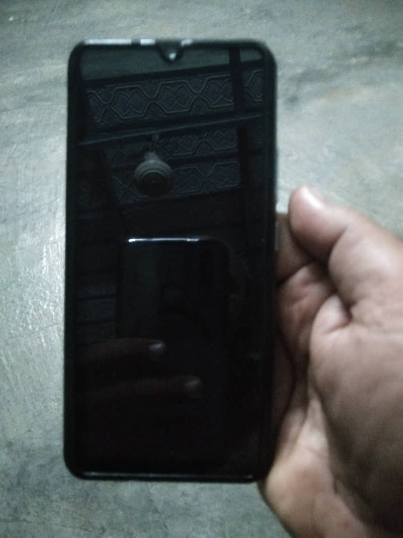 guyz i m selling vivo y17 mint condition pta approved dual sim 6