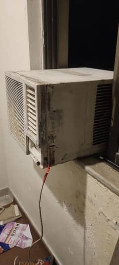 100% ok condition used window AC