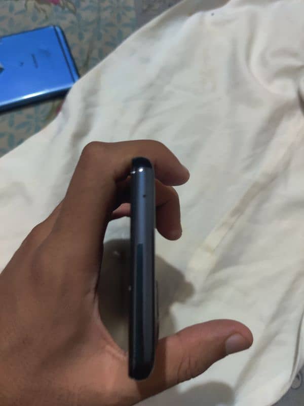 oneplus 9 (price will be negotiable) 5