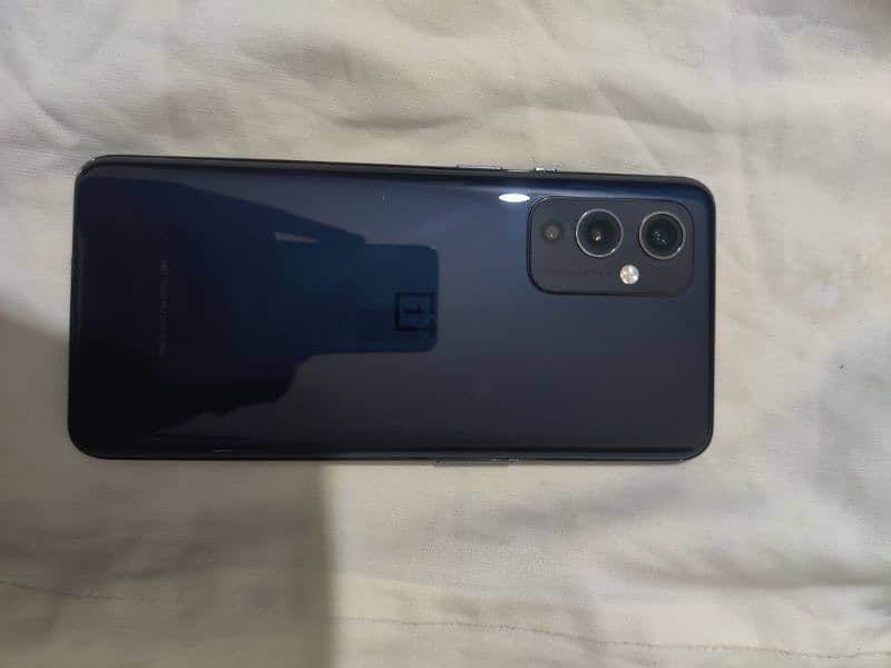 oneplus 9 (price will be negotiable) 6