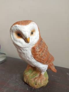 imported owl Sculpture showpiece for home decore