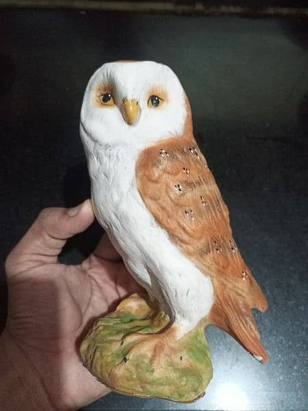 imported owl Sculpture showpiece for home decore 3