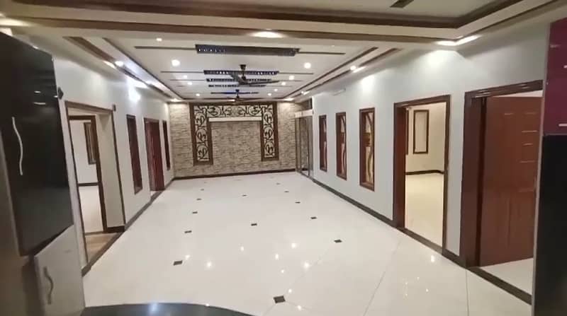 North Nazimabad Block - i 4bed dd 22