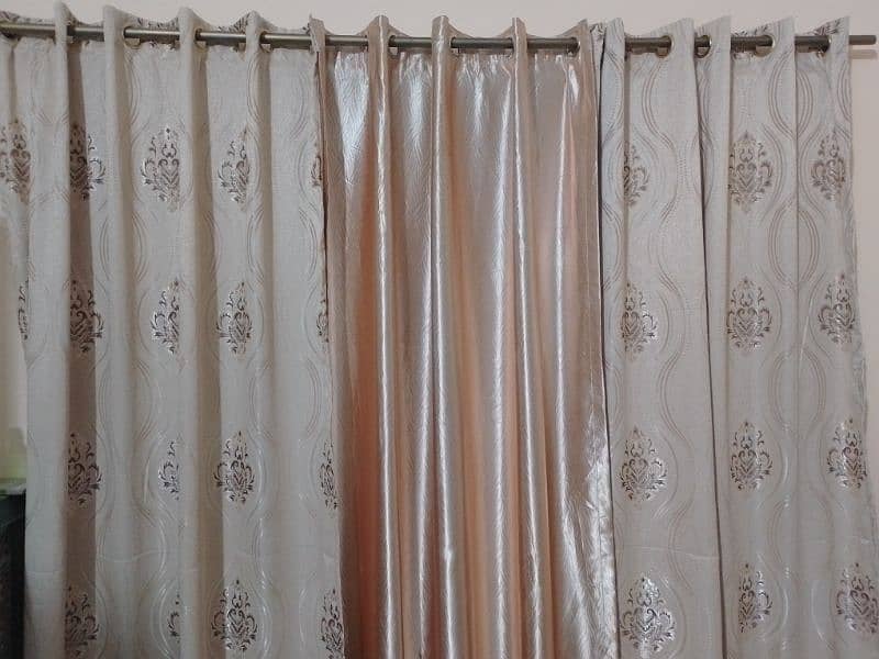 curtains 0