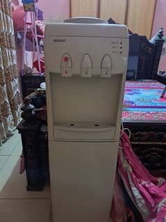 Orient water dispenser 0