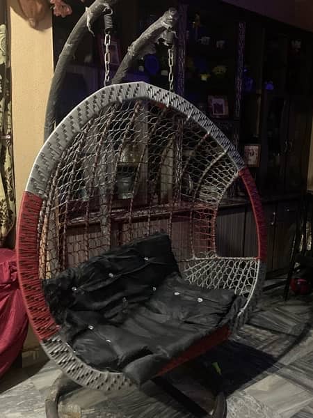 swing chair condition just like new 2