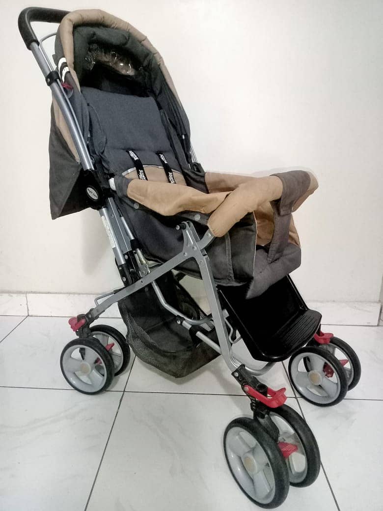 Baby pram 1