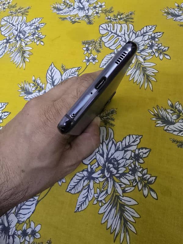 s21 for urgently sell black colour non pta 256 gb 5