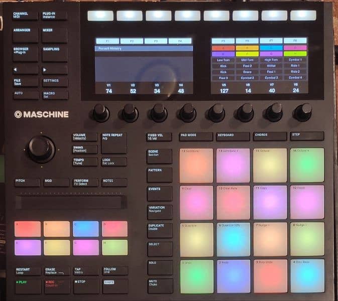 Maschine MK3 | Native Instruments | Finger Drumming | Drum | 0