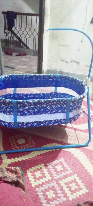 baby cot 3