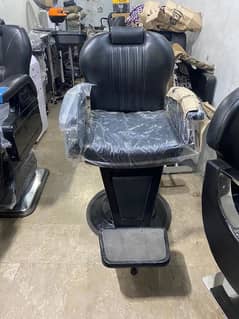 Brand new Makeup and Hair Styling Chair