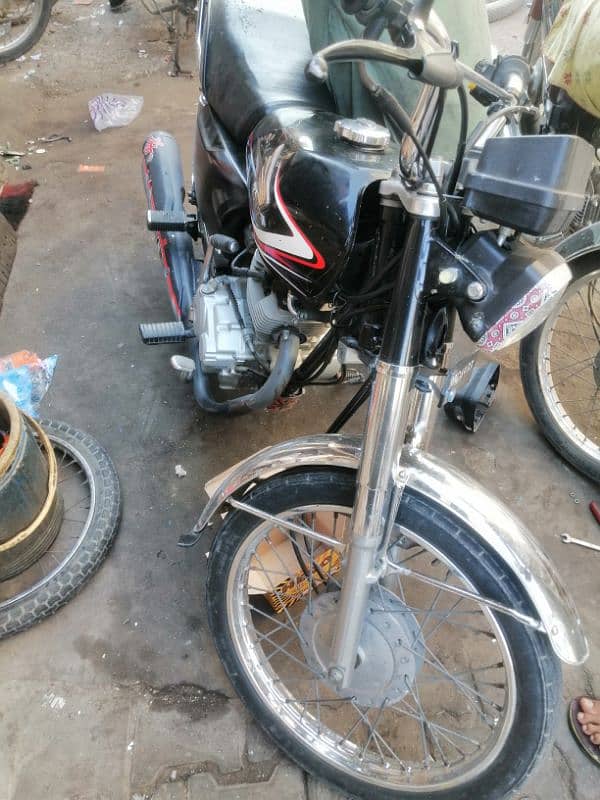 Honda 125 19/20 1