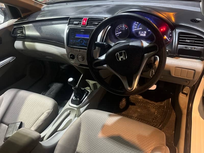 Honda City IVTEC 2017 5