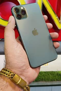 i phone 11 pro contact num . . 03104528088