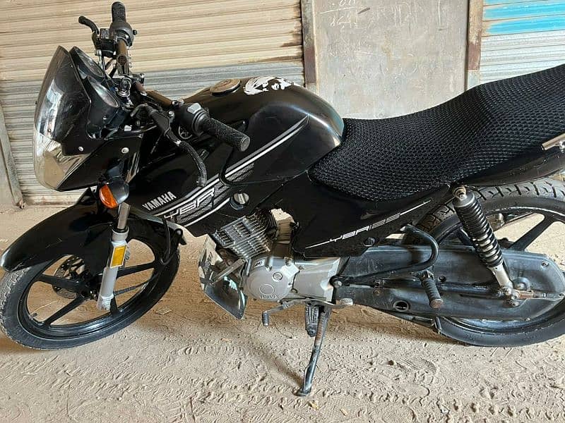 yamaha YBR (2018) 9