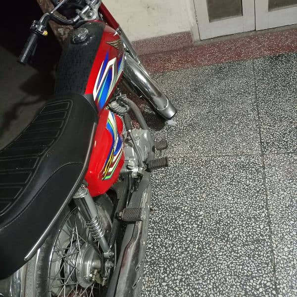 I want to sell Hondacg125 3