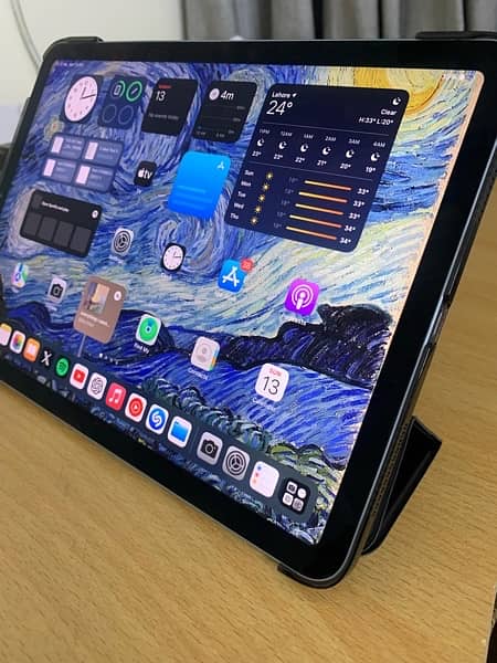 iPad Air 4 (2020) 3