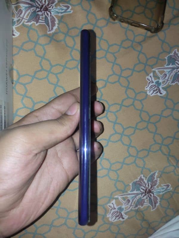 Huawei y9 prime 2019 condition 10/8.5 3