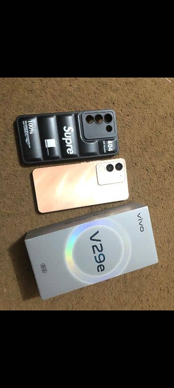 vivo v29e (8+8/256) 2