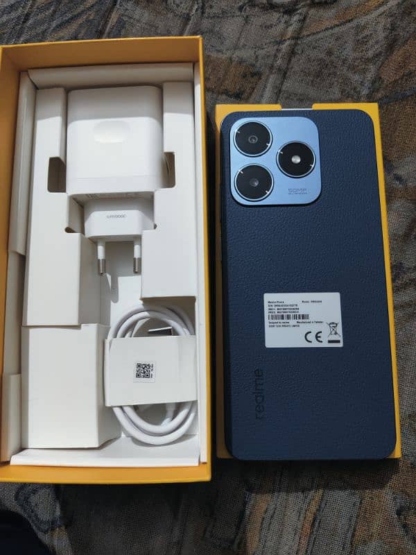 Realme C63 6/128 Brand new used just 3 days Market price: 38000 2