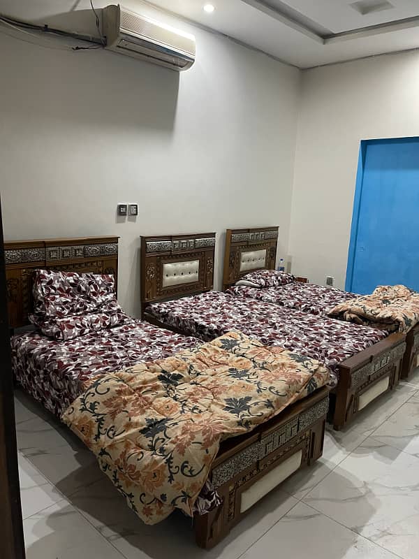 Baani BOYS HOSTEL Johar Town Near KIPs and UCP shaukat khanam hospital 22