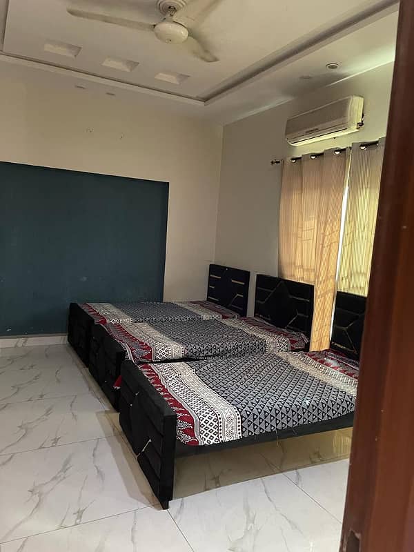 LUXURY BOYS HOSTEL Johar Town Near KIPs and UCP shaukat khanam hospital 32