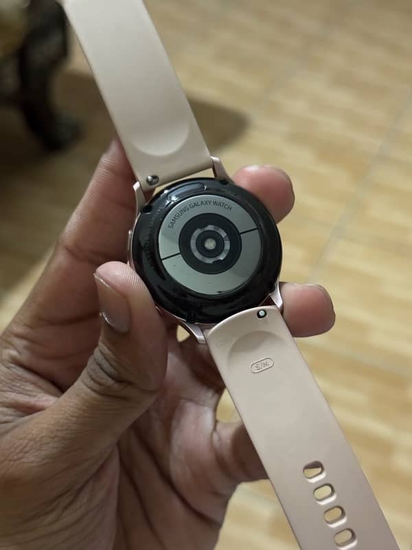 Samsung Galaxy Watch Active 2 4