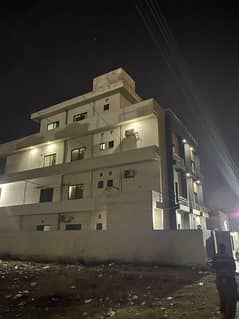 LUXURY BOYS HOSTEL Johar Town Near KIPs and UCP shaukat khanam hospital