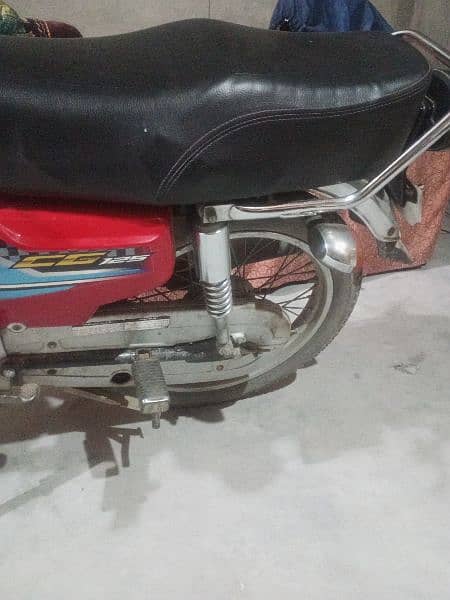 Honda 125 . . model 2024 Red new and fresh condition 2