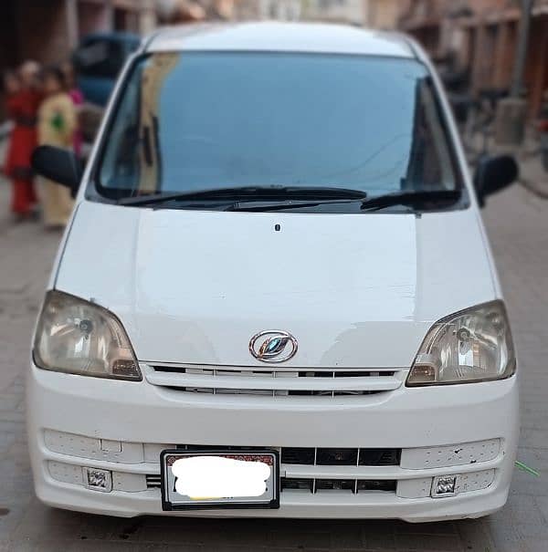 Daihatsu Mira 2011 0