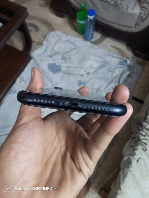 I phone XR non pta water pack 3