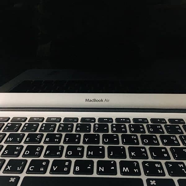 MacBook Air 2017 8/512 4