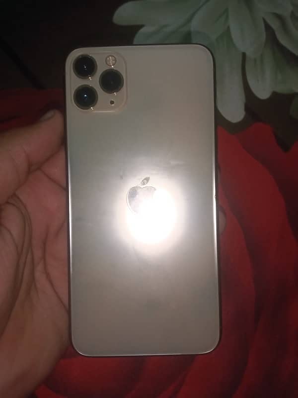 iPhone 11 Pro Max  (non pta) golden colour 2