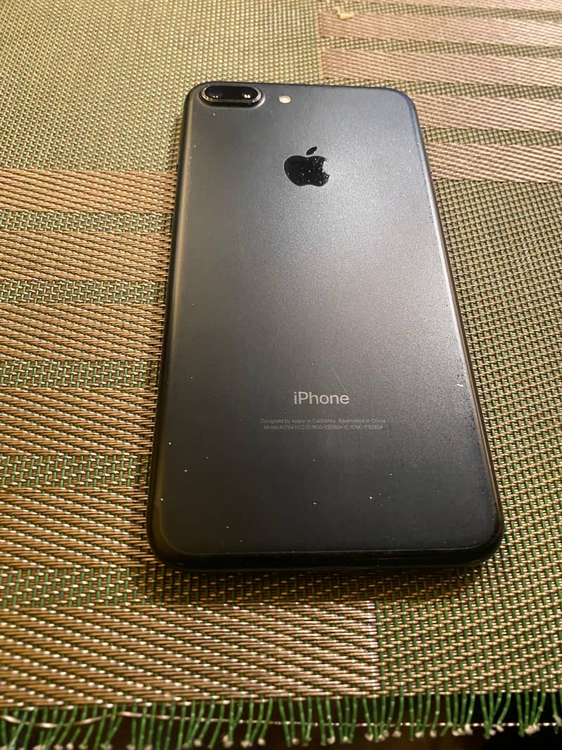 Iphone 7 plus 8/10 condition 2