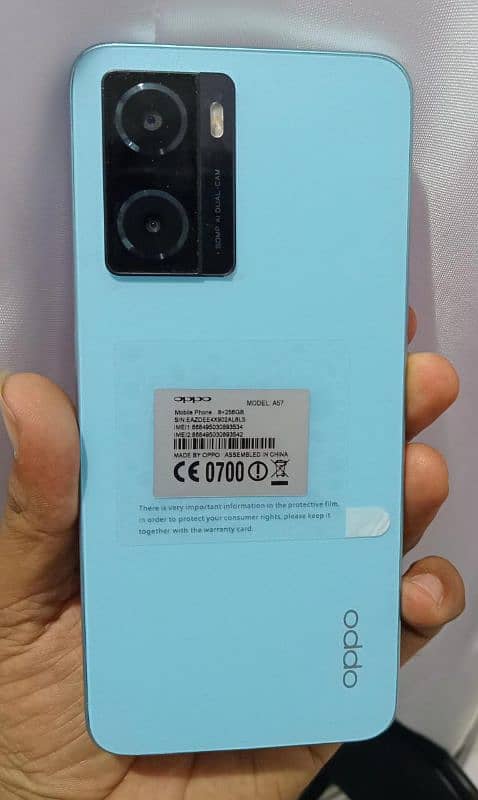 oppo A57 ,8/256 4