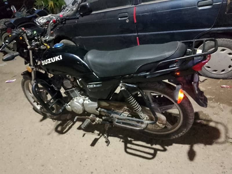 SUZUKI GD 110 2016 PERFECT CONDITION URGENT SALE READ ADD MOTORCYCLE 2