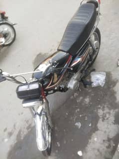 Selling bike Honda 125