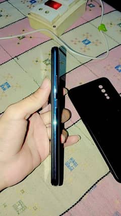 vivo s1. . . .     8gb RAM 256 storage