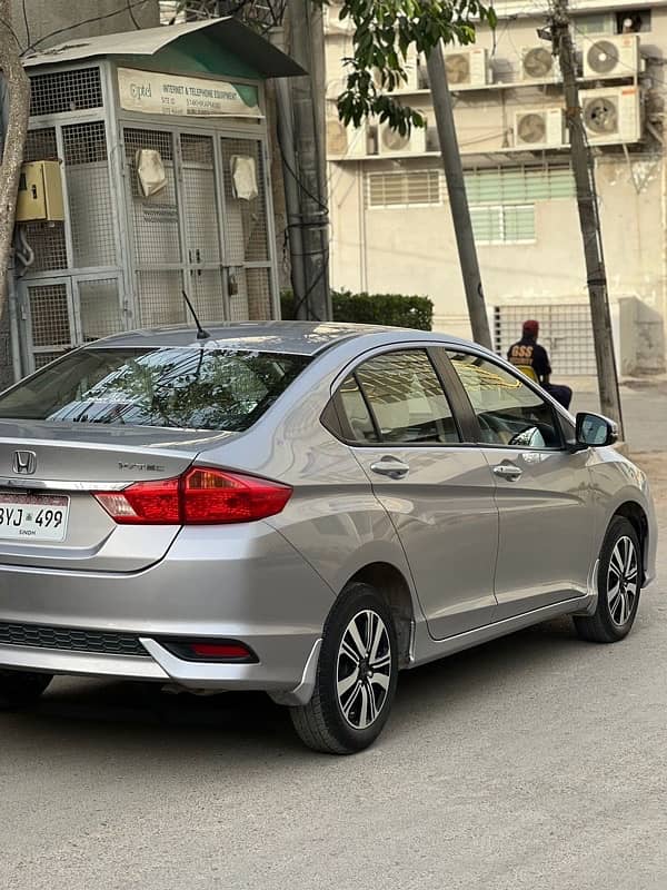 Honda City IVTEC 2023 (Bumper To Bumper ) 7