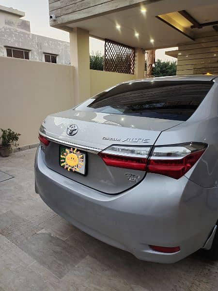 Toyota Altis Grande 2018 4