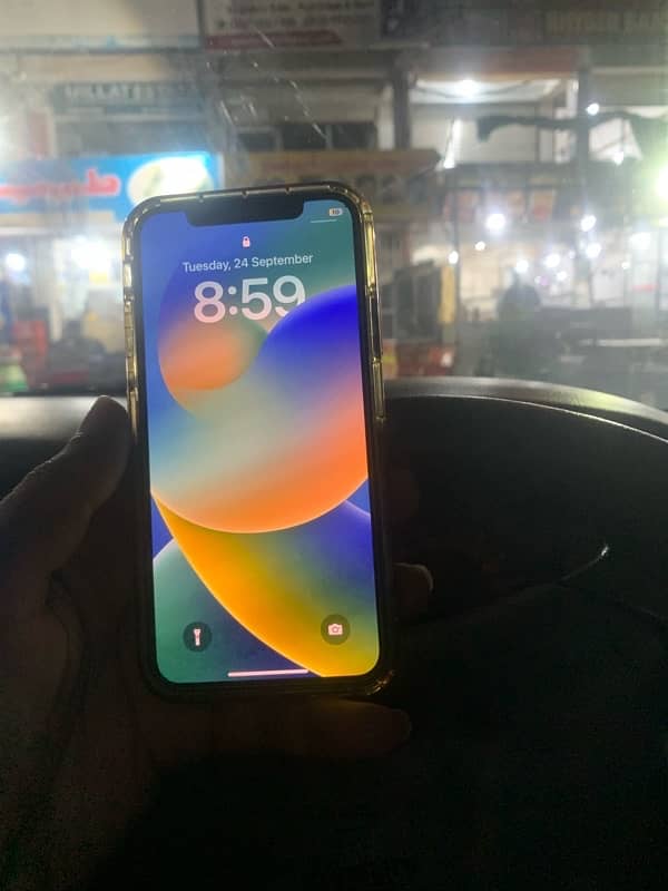 iPhone X 64gb non Pta 4