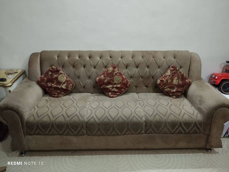 Sofa set valvet poshish, molty foam filling 1