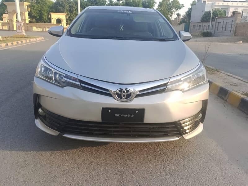 Toyota Altis Grande 2016 3